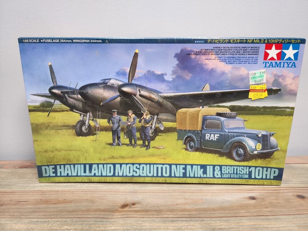 Tamiya 1/48 De Havilland Mosquito NF Mk.II & British L. Utility Car Kit 89786